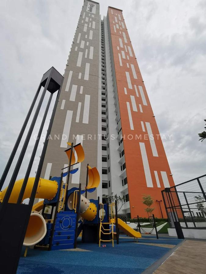 Grand Meritus Homestay @Penang Perai Bagian luar foto
